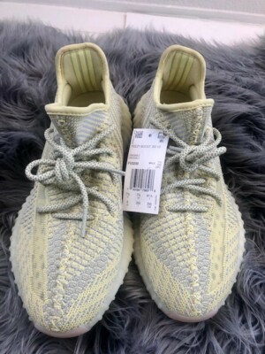 Jual Adidas Yeezy Boost 350v2 Sulfur Abu abu, 44 Kota .